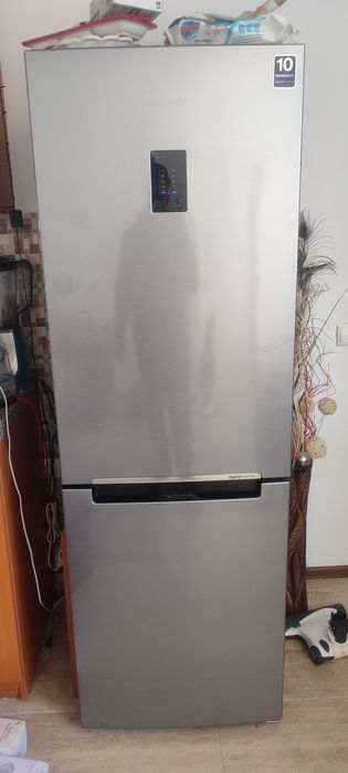 Хладилник Samsung