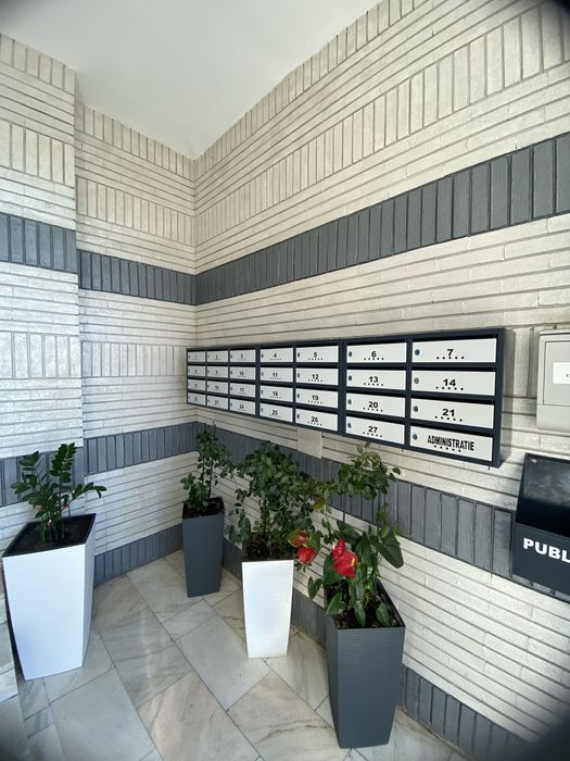 Firma de curatenie/  scari bloc/Birouri/ constructor/debarasari