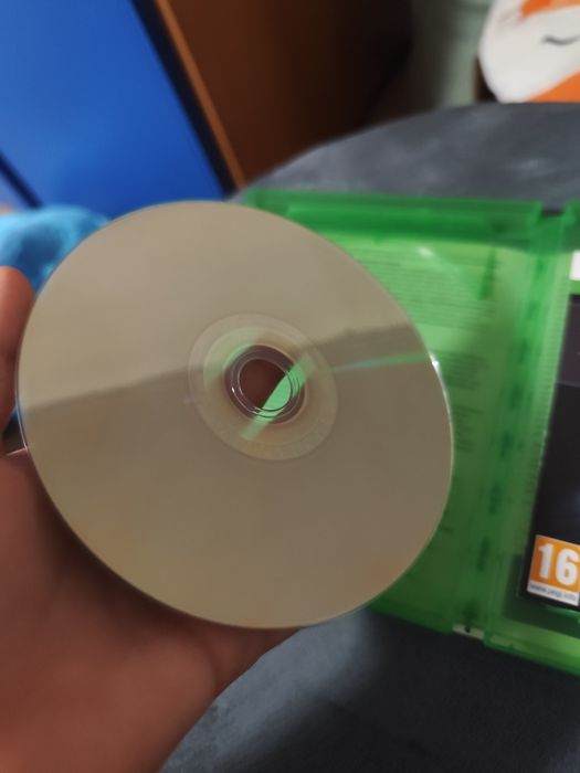 Vand joc de  XBOX ONE numele jocului QUANTUM BREAK