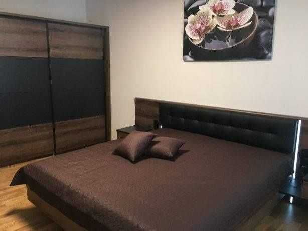 Продава се Тристаен апартамент в София, Дървеница - 113 кв.м за 1655 €/кв.м - Снимка #1