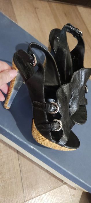 Босоножки летние