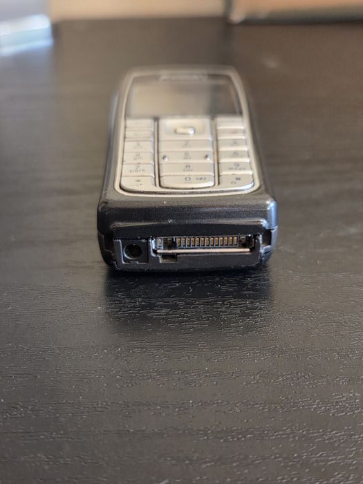 Nokia 6230 cu butoane