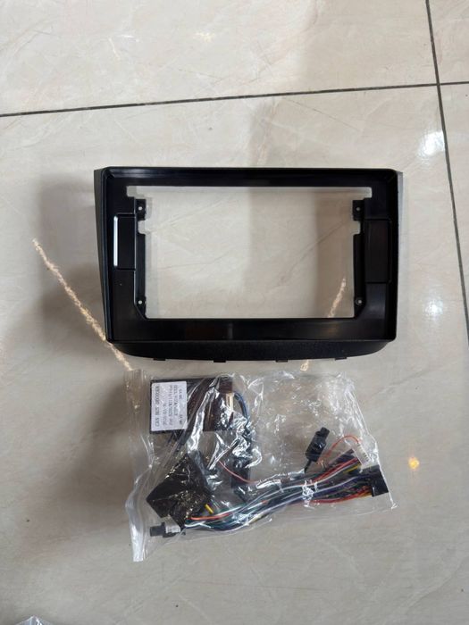Teyes monitor uchun ramka kabel mres benz vito viano 639