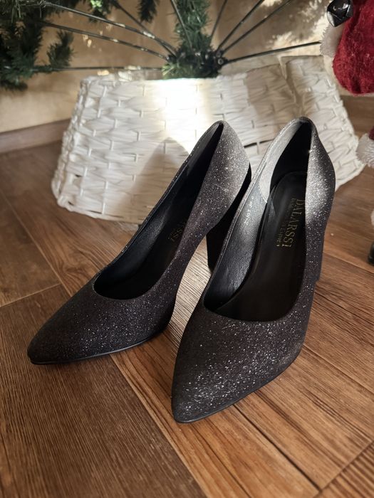 Продам туфли вечерние