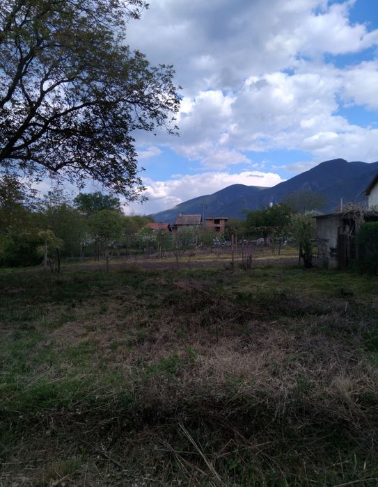 Продавапкъща в с.Ресилово общ.Сапарева баня