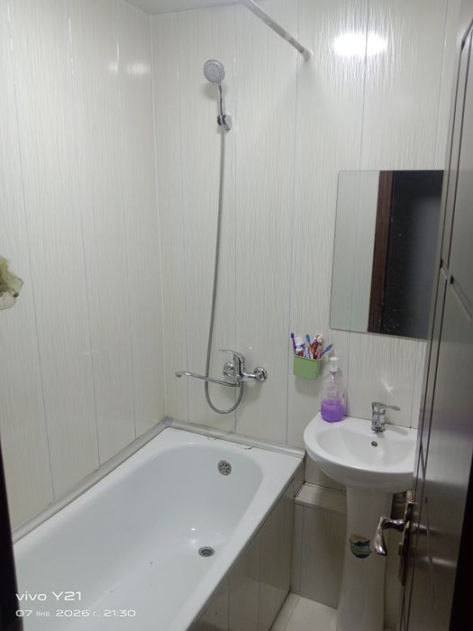 2 хонали квартира сотилади 34- мактаб олдила