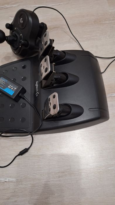 Продавам logitech g29+шифтър