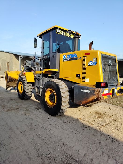 25000 $ Спестехника продам хорошо й состояние