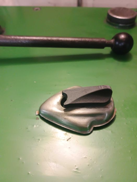 Капаче за контактен ключ