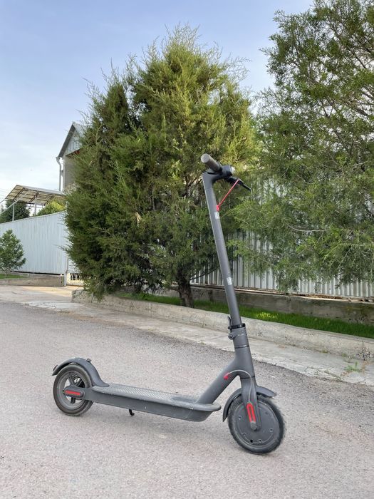 Электросамокат Xiaomi m365