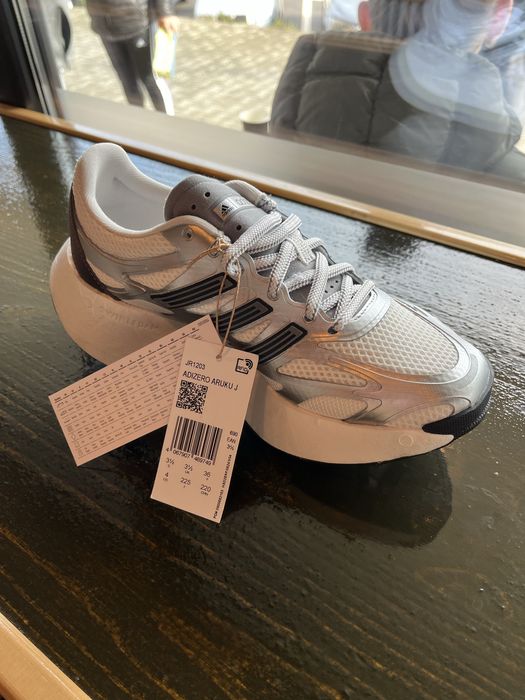 Adidas adizero aruku j