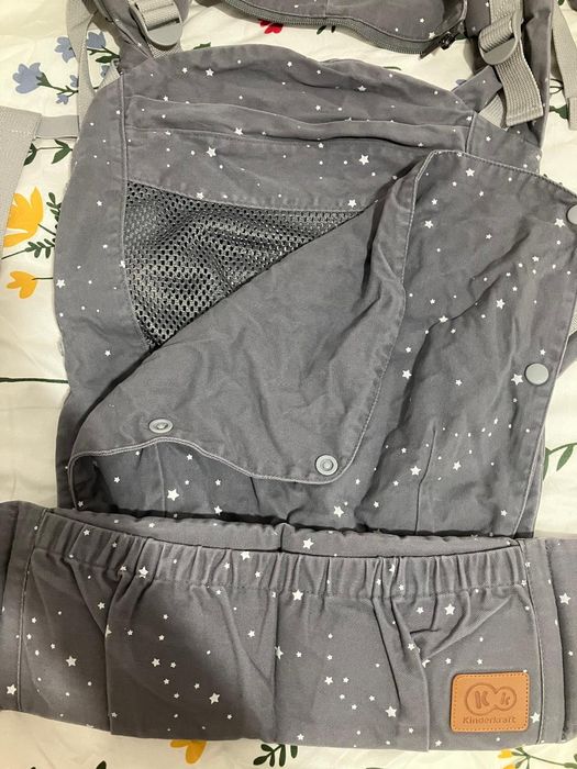 Vând 2 hamuri marsupii copii