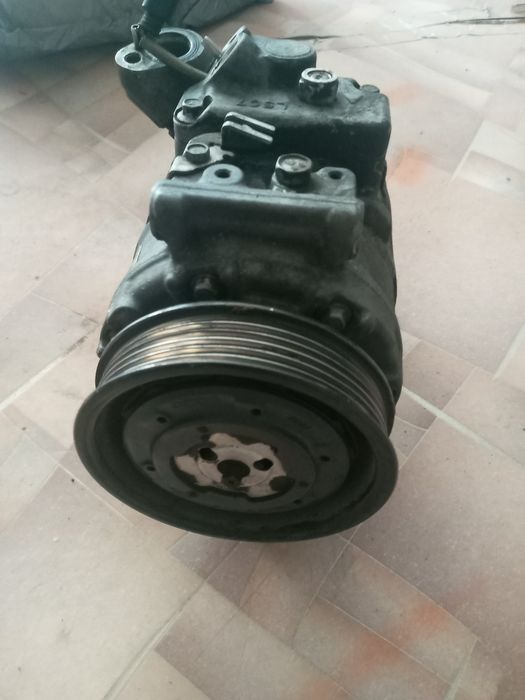 Продам компресор от БМВ Аi 60