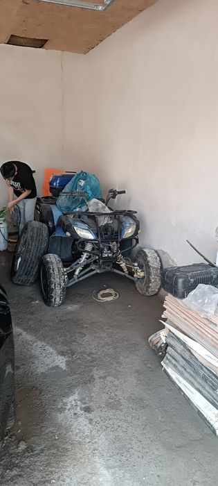 Квадроцикл на ходу