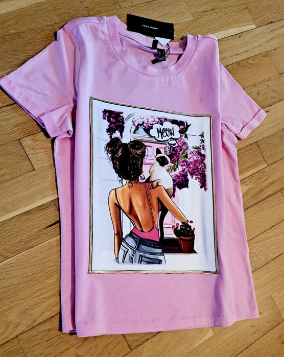 Дамски тениски ръчна декорация.Нови!..