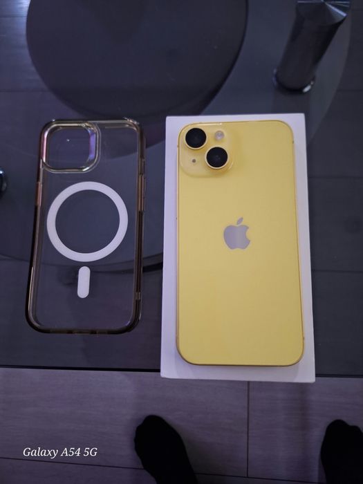 Iphone 14 yeloww