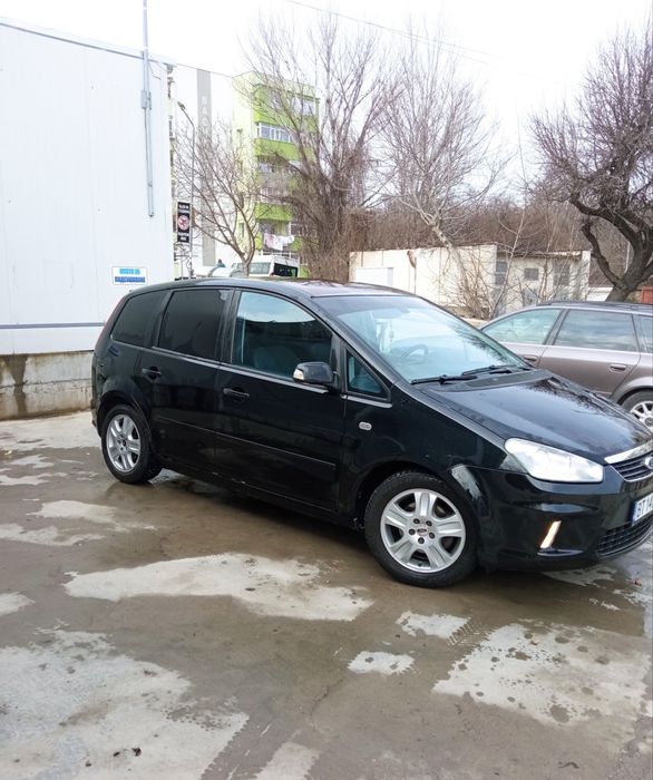 Форд Ц-макс 1,6 тдци 90 кс 2008 г ! Добро техническо състояние напълно обслужен и готов за зимата и всичко платено до февруари 2027