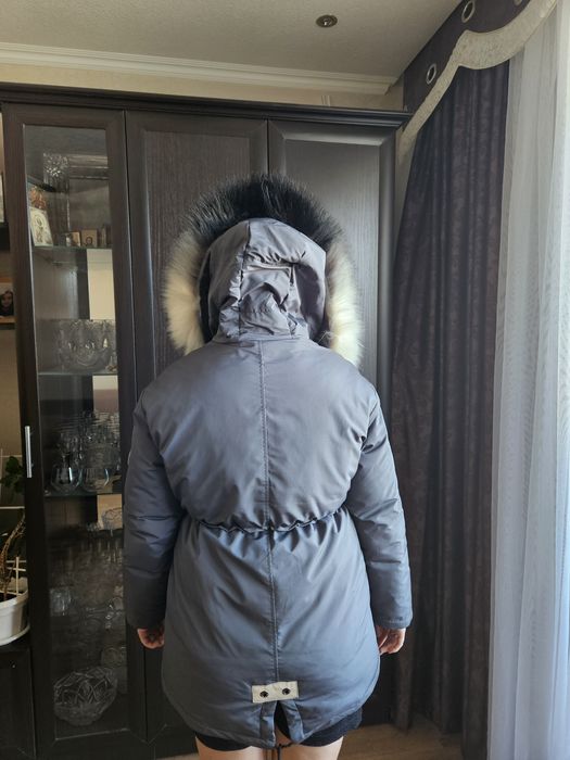 Продам зимнюю куртку