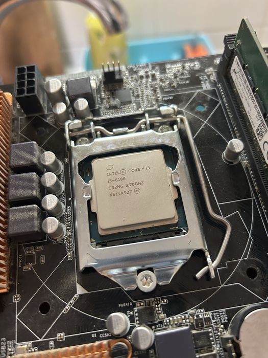 Комплект дъно с процесор и рам