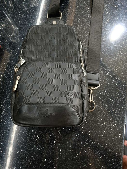Чантичка на Louis Vuitton
