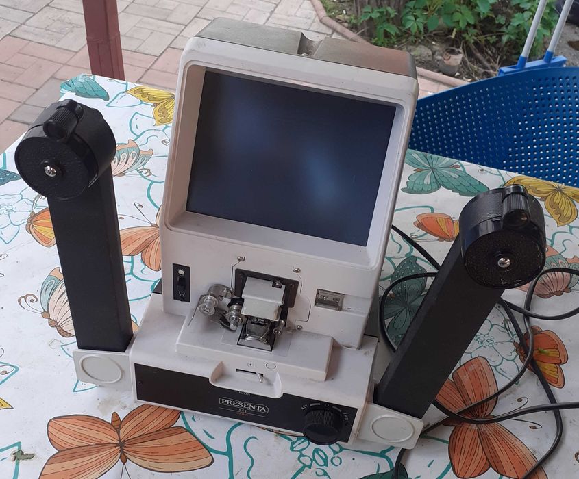 Microspectroscop Presnta M1 pentru diapozitive
