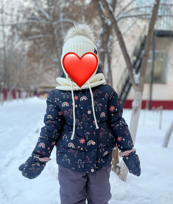 Зимняя куртка на девочку