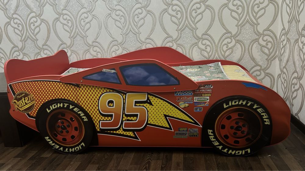 Продам кровать