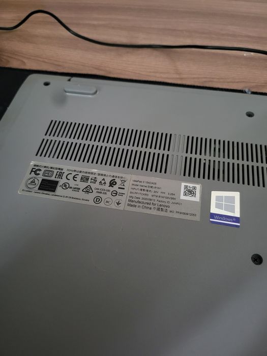 Продам ноудбук "Lenovo ideaPad 3"