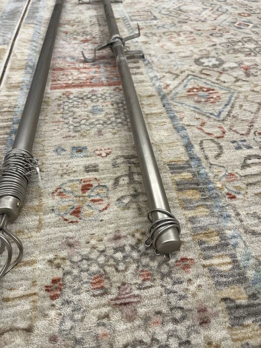 Карниз новый почти