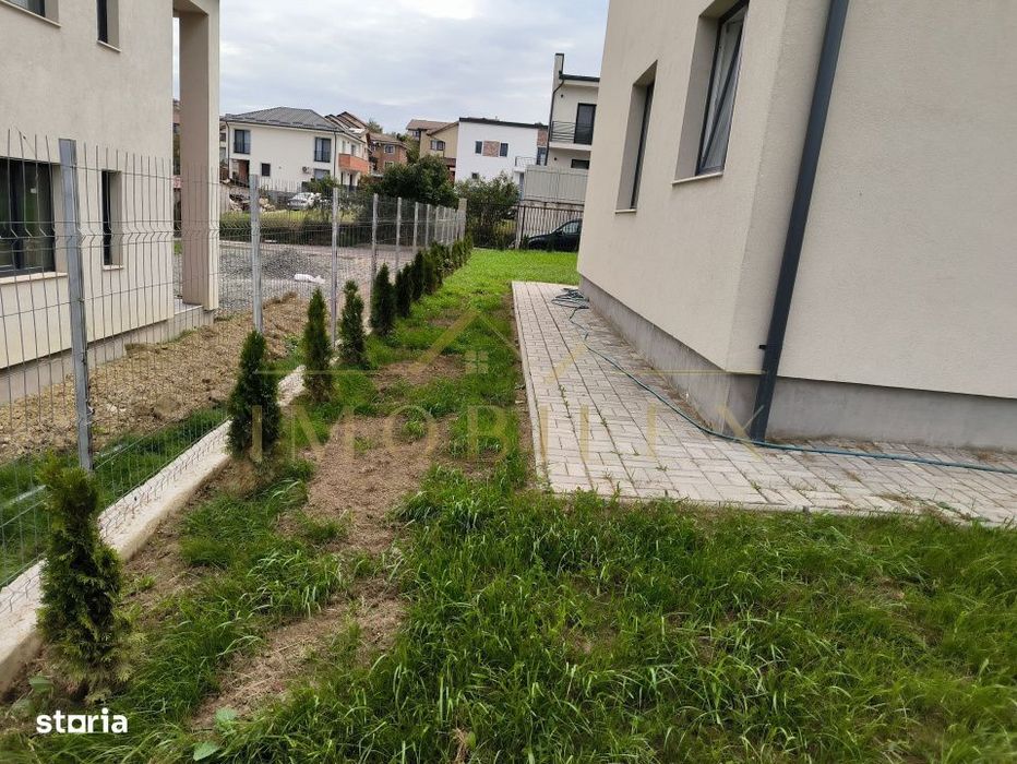 Casa individuala , 4 camere, 172mp, teren 440mp, Dezmir