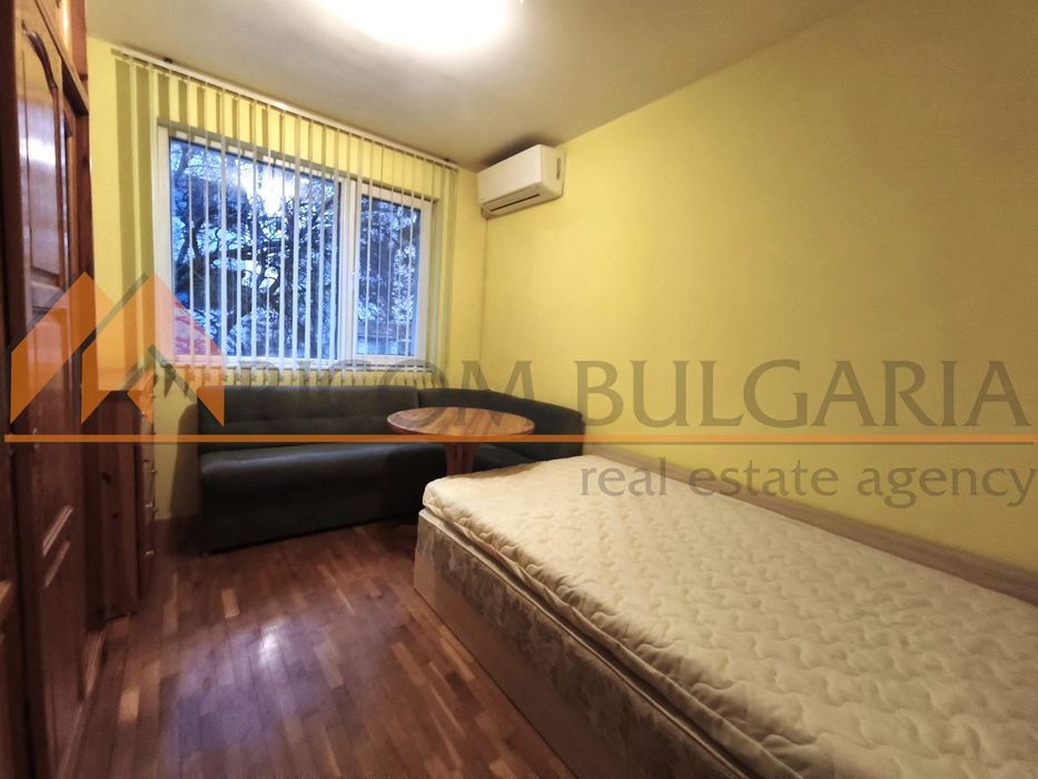 1-стаен в Варна-Лятно кино Тракия площ 40