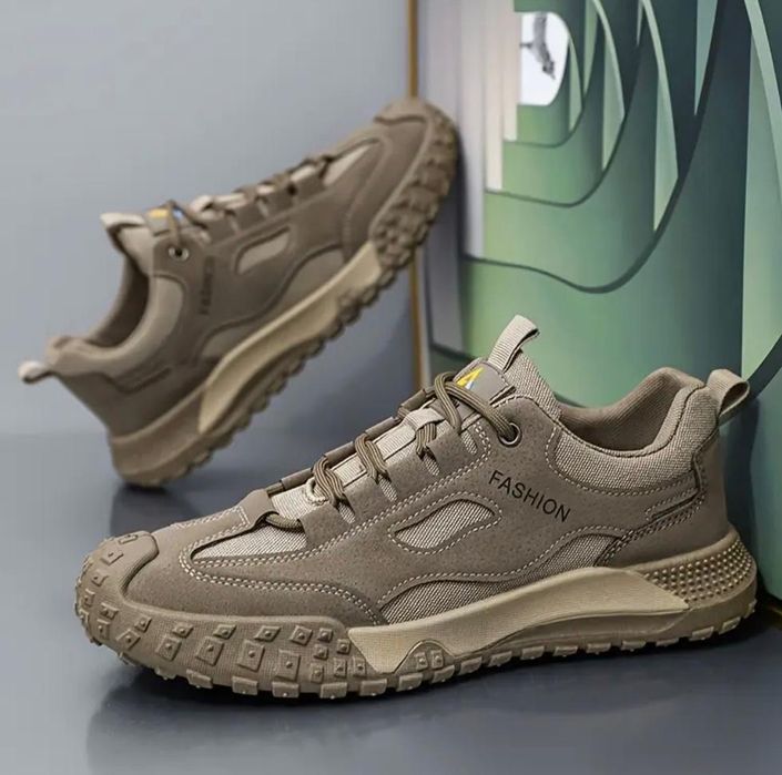 Мужские кроссовки