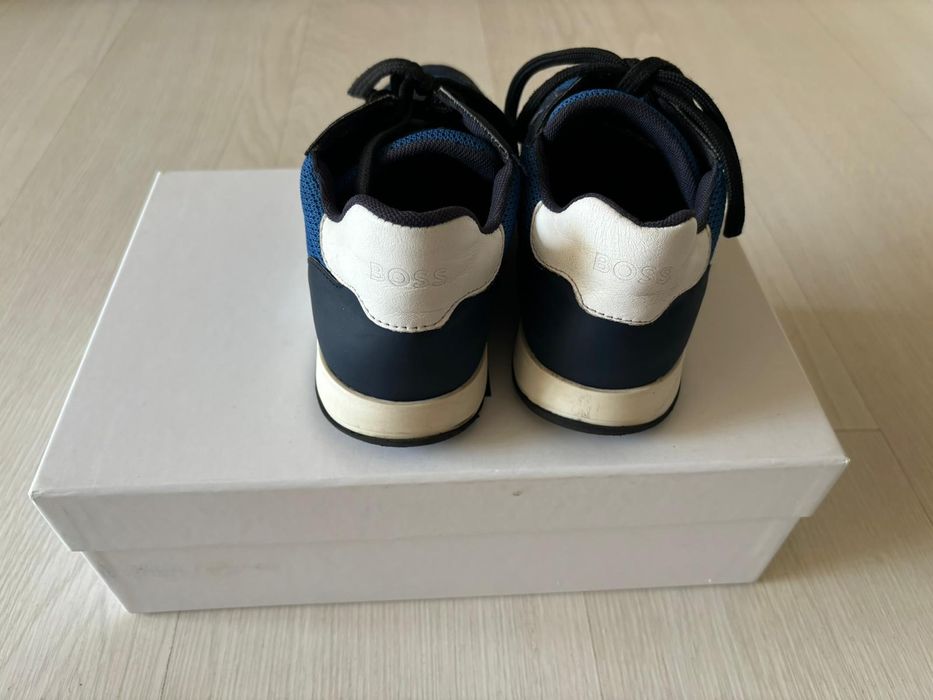 Оригинални обувки Boss