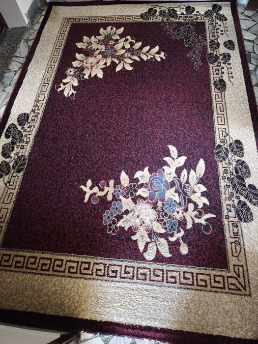 Големи красиви килими