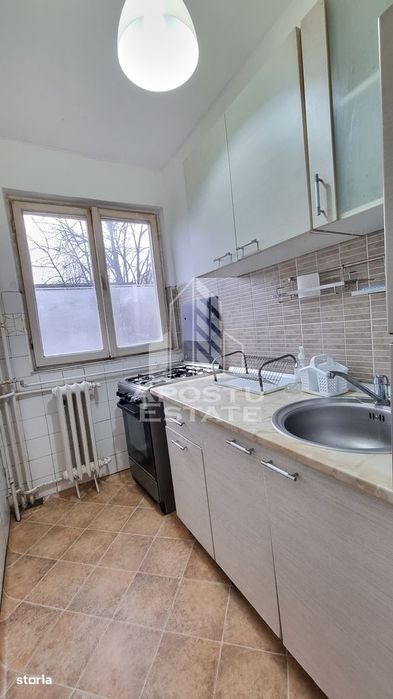 Apartament 3 camere de vanzare, etaj intermediar, Dacia, Timisoara