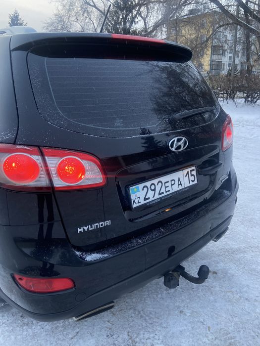 Продам Santa Fe 2010