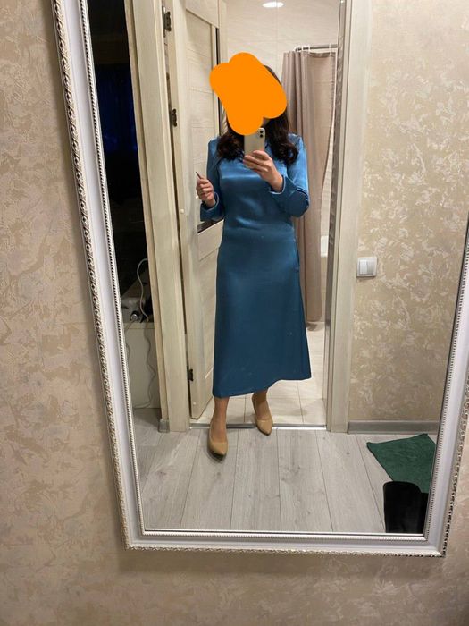 Продам платье итальянское покупала за 200$