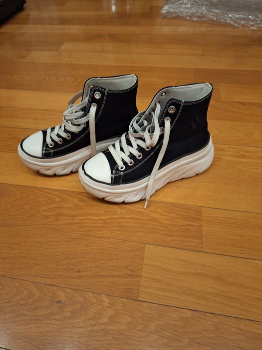 Adidasi Skechers 36/37