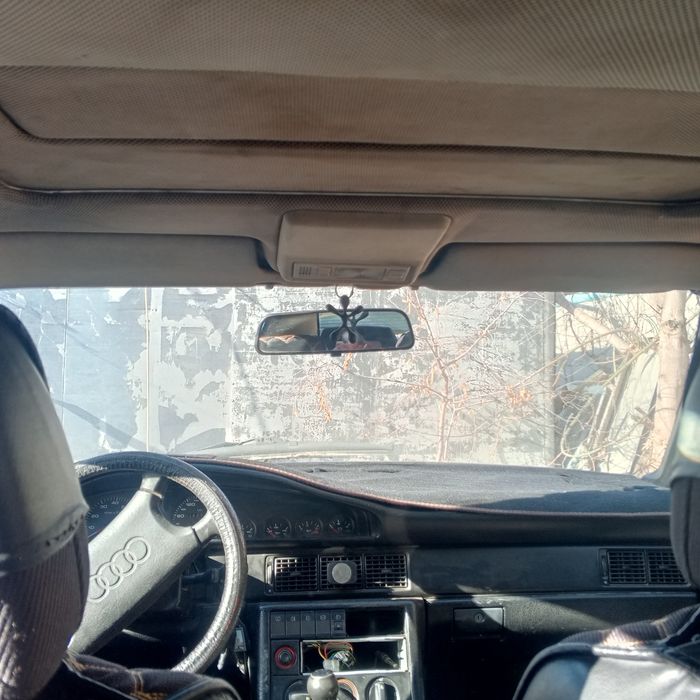 Продам Ауди с3 .