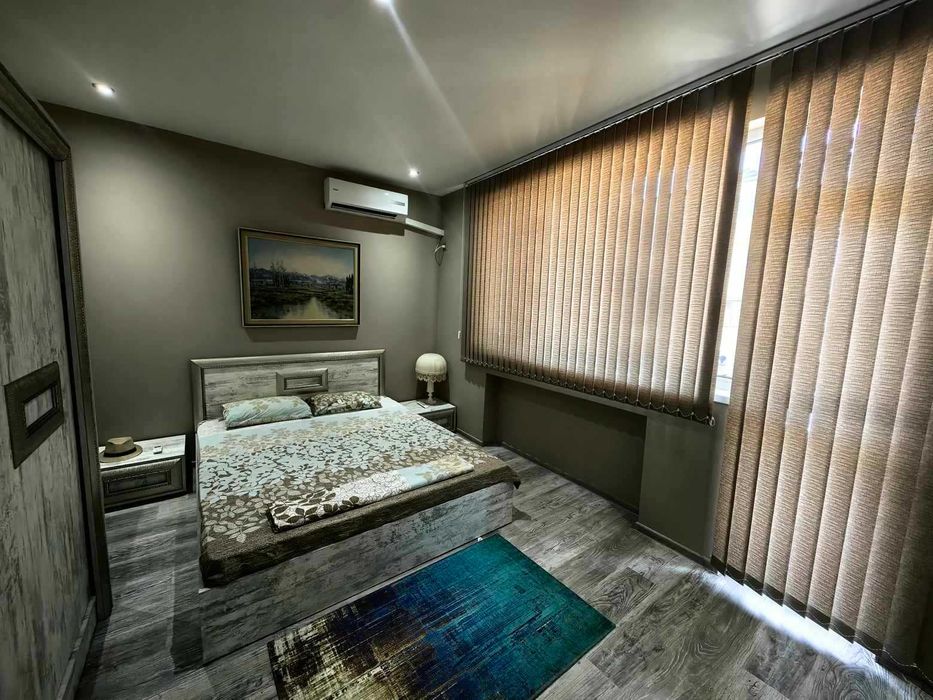 Дава се под наем Тристаен апартамент в Разград, Център - 78 кв.м за 127500 € - Снимка #7