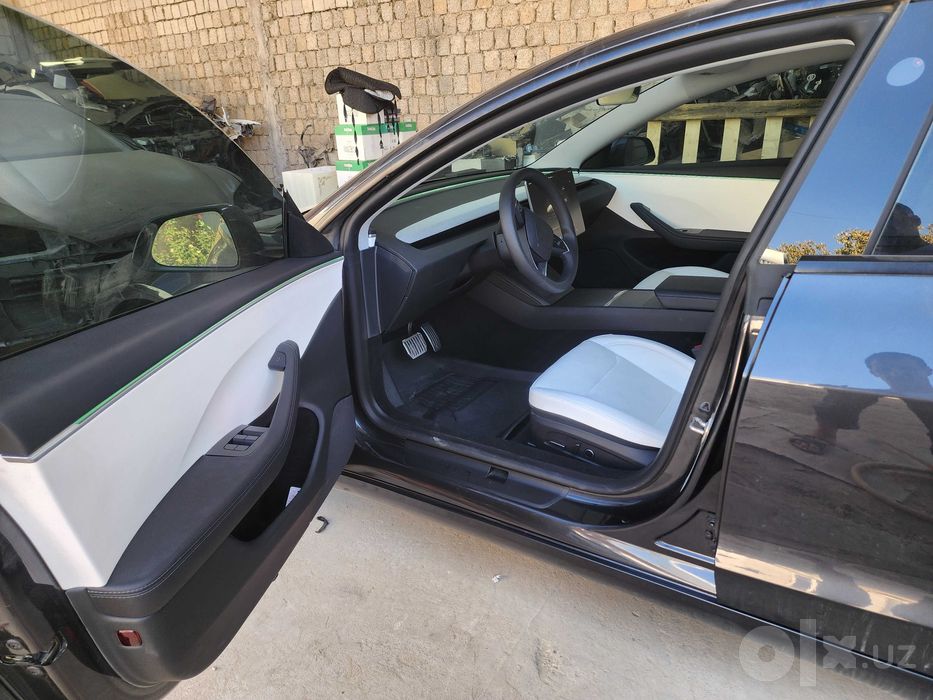 tesla model 3 Highland