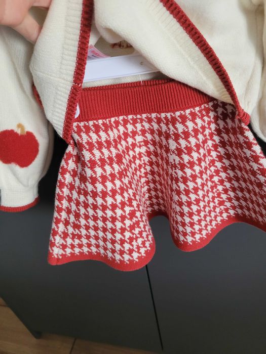 Комплект за момиче "Cupcakes and cashmere"