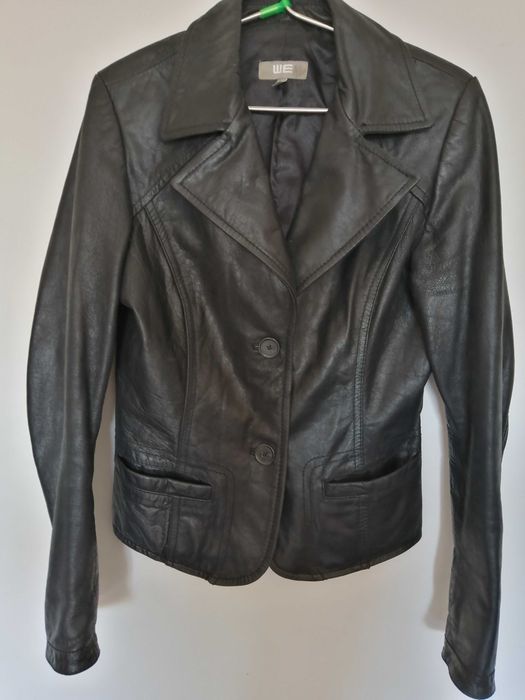 Vand geaca din piele naturala pentru fete, masura 42