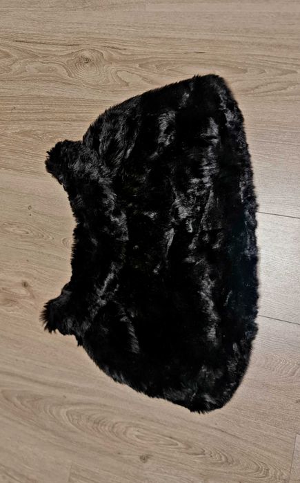 Capa neagra model deosebit