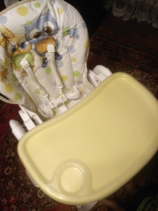 Стульчик для кормления ребенка