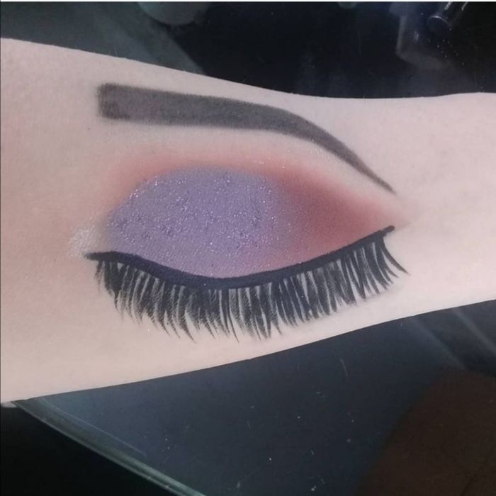 Макияж, укладки и локоны