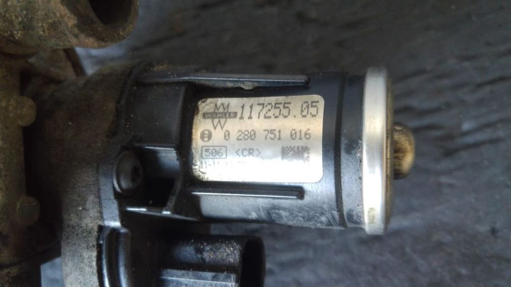 Racitor gaze cu egr 2.0 tdi vw passat b6 audi a4 b8 a3 8p seat altea xl 03l131512bj 0280751016