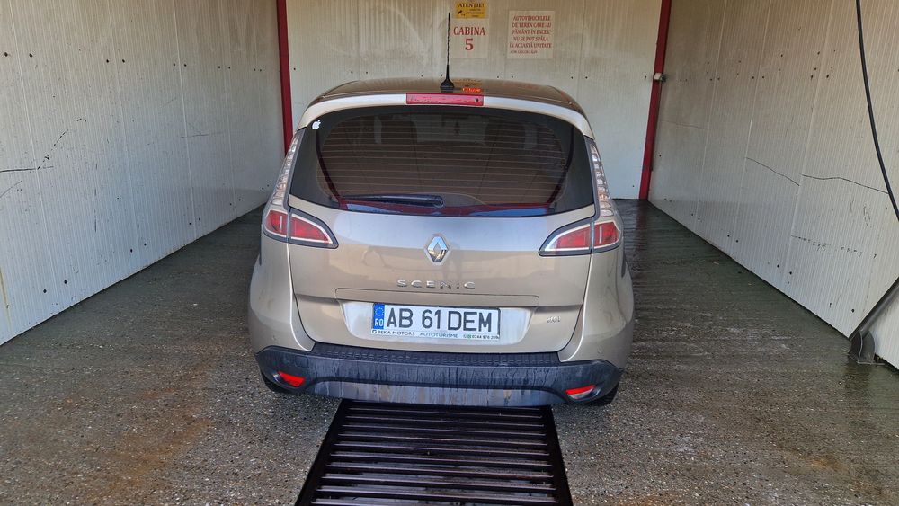 Renault Scenic 1.5dci 110cp AF 2012 cutie automata 150k km in crestere