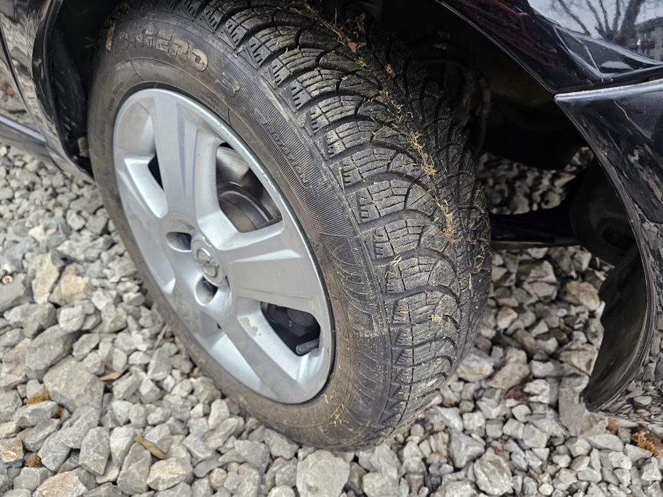 Opel meriva на части