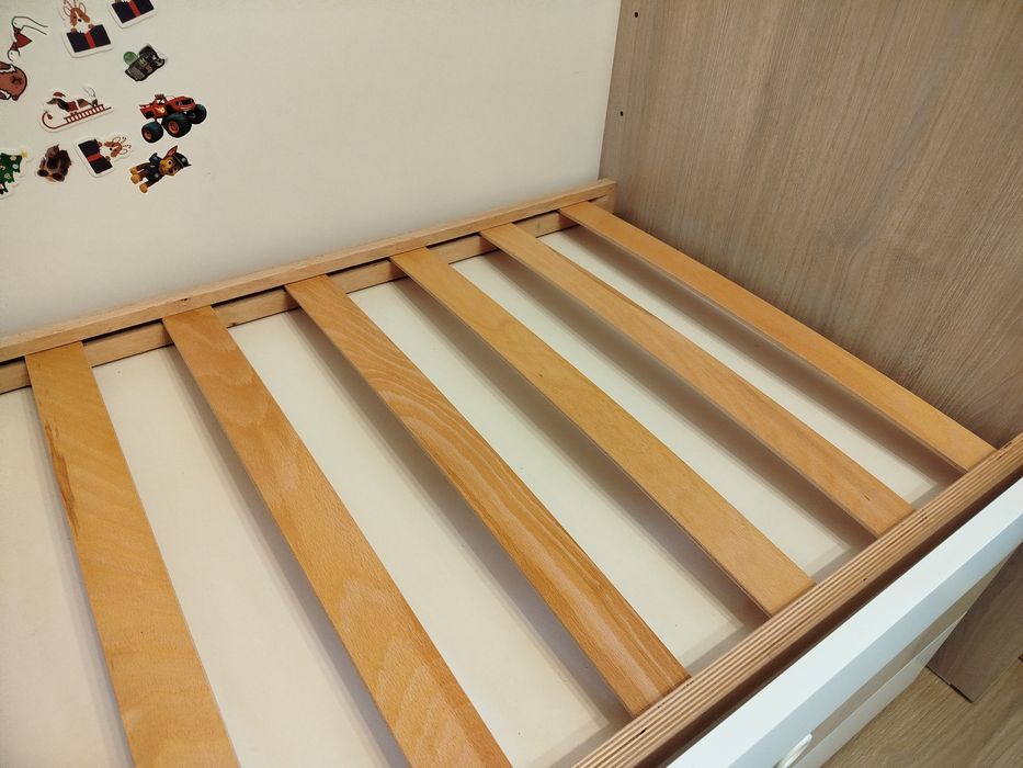 Детска кошара.  (2 бр. 70х140 cm ) + МАТРАЦИ